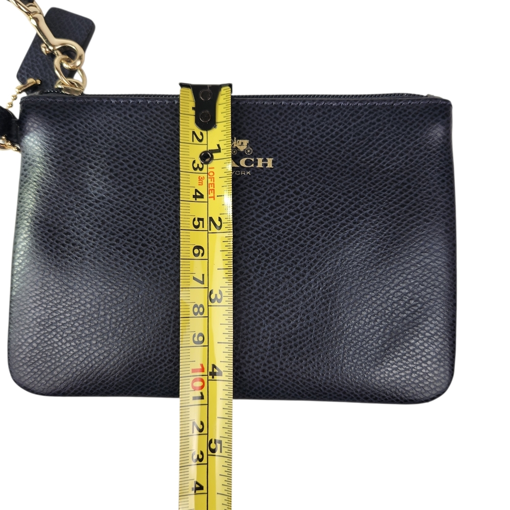 Coach Corner Zip Small Wristlet Crossgrain Leather Navy Blue Pouch Gold Hardware - Picture 10 of 10